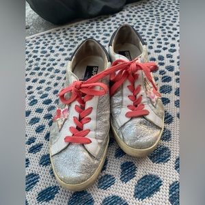 Golden Goose Superstar Sneaker (rare) size 40